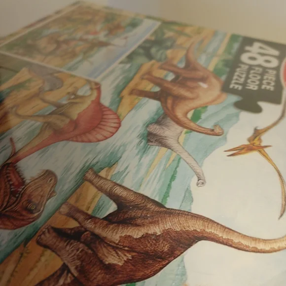 Melissa and Doug Dinosaurs 48 piece Floor Puzzle New - Picture 2 of 6